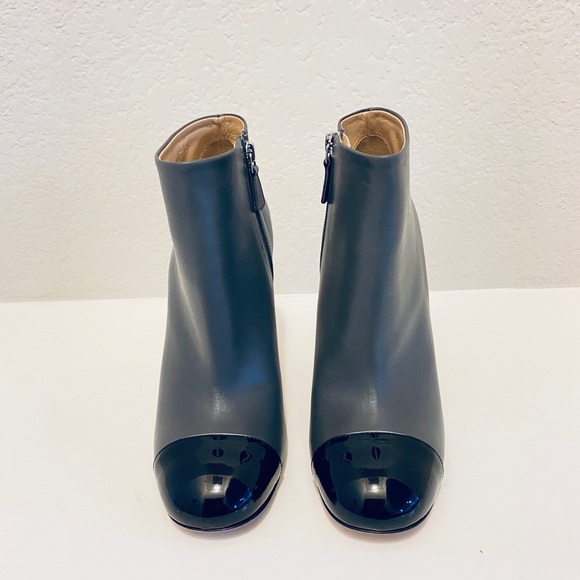 Chanel Gray and Black Short Booties - Picture 3 of 11